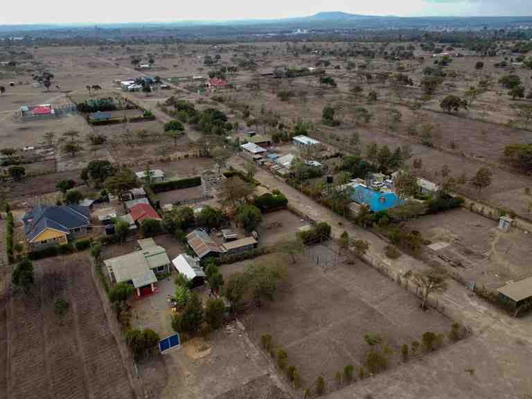 Plots For Sale In Naru Moru