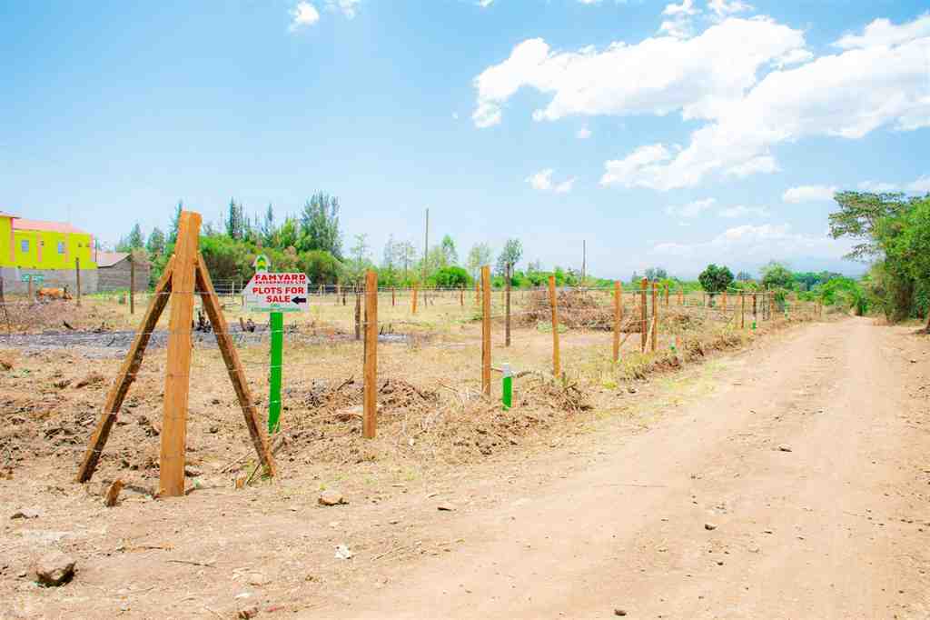 CHAKA PLOTS NEAR BEAKIN RESORT